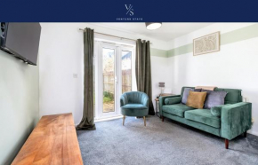 2 Bed House in Peterborough - Sleeps 4